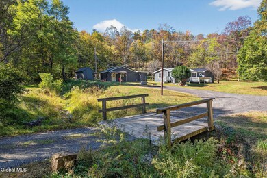 40 Paddock Rd, East Durham, NY 12423 - photo 3