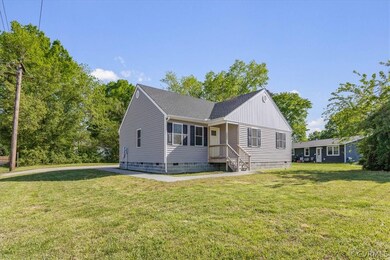 Corner lot, nice size and cute rancher!