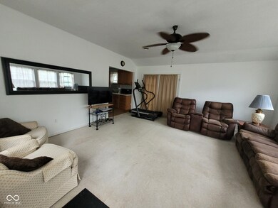 154 Eddleman Dr, Princes Lakes, IN 46164 - photo 7