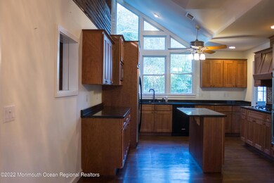 29 Wyncrest Rd, Marlboro, NJ 07746 - photo 5