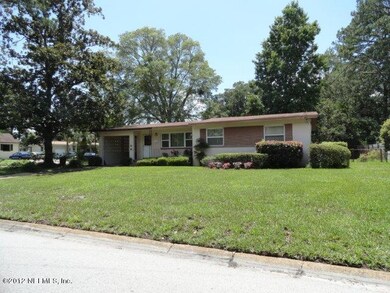 2244 Belinda Cir, Jacksonville, FL 32216 - photo 2