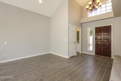 526 E Kerry Ln, Phoenix, AZ 85024 - photo 6