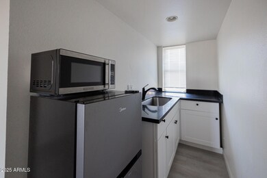 1915 N 26th Place unit 6, Phoenix, AZ 85008 - photo 7