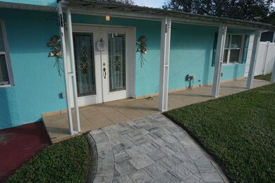 2750 Woodlawn Dr, Winter Haven, FL 33881 - photo 6