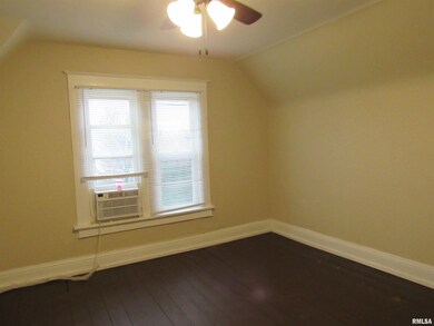 904 Charlotte St, Davenport, IA 52803 - photo 7