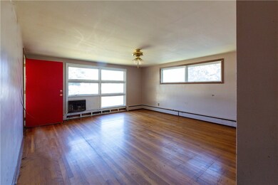 106 Mac Arthur Rd, Swansea, MA 02777 - photo 4