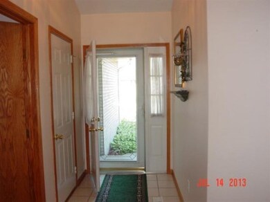 8551 Kleinman Rd, Highland, IN 46322 - photo 3