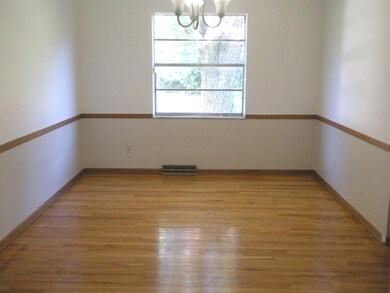 471 Heather Hill Rd, Columbus, OH 43213 - photo 3