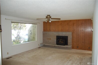 8128 206th St SW, Edmonds, WA 98026 - photo 4