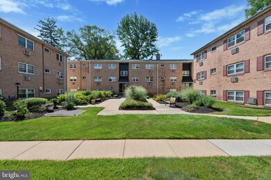 335 E Lancaster Ave unit A-13, Downingtown, PA 19335 - photo 2