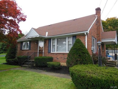 4233 Roosevelt St, Whitehall, PA 18052 - photo 2