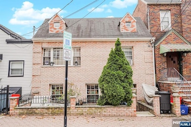 413 4th St, Union City, NJ 07087 - photo 3