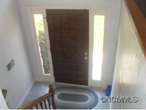 Foyer Entry