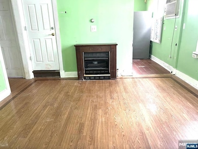 15 Morrissee Ave, Wallington, NJ 07057 - photo 4