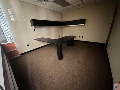 5602 Richmond Rd, Texarkana, TX 75503 - photo 5