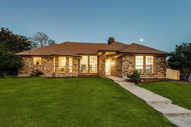 500 N Winding Oaks Dr, Wylie, TX 75098 - photo 2