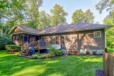 9-web-or-mls-3183 LIghthouse Way, Saugat
