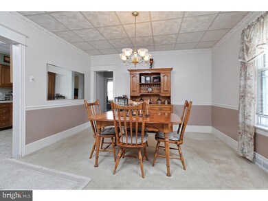 579 Beacon Ave, Paulsboro, NJ 08066 - photo 7