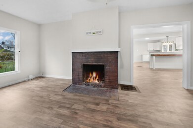 325 S 5th St, Niles, MI 49120 - photo 7