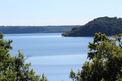 1059 Point of View, Stewart, TN 37175 - photo 2