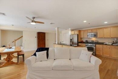 4 Mechanic St unit 3, Merrimac, MA 01860 - photo 3