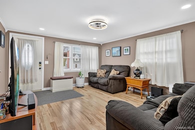 2729 W Conkling Ave, Middletown, NY 10940 - photo 7