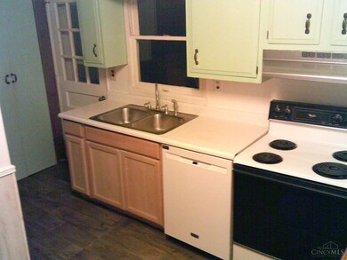 4205 Vannest Ave, Middletown, OH 45042 - photo 6