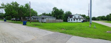 2208 Avenue D, Rosenberg, TX 77471 - photo 7