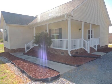 5330 Old Cox Rd, Asheboro, NC 27205 - photo 2