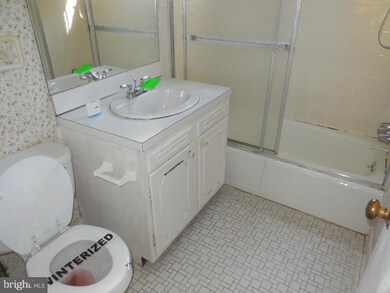 12808 Middlevale Ln, Silver Spring, MD 20906 - photo 7