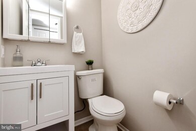 1404 Foxwood Ct, Annapolis, MD 21409 - photo 7