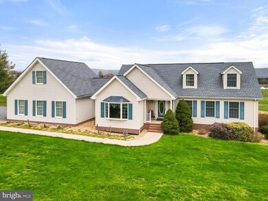 158 Manor Hill Dr, Toms Brook, VA 22660 - photo 4