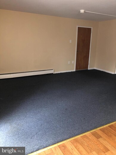 100 E Glenolden Ave unit A21, Glenolden, PA 19036 - photo 3