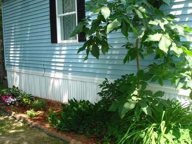 25 Patio Park Ln, Gorham, ME 04038 - photo 5