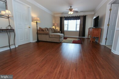 12471 Hayes Ct unit 101, Fairfax, VA 22033 - photo 5