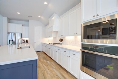 Kitchen SS appliances