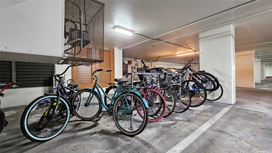 222 Liliuokalani Ave unit 1403, Honolulu, HI 96815 - photo 2