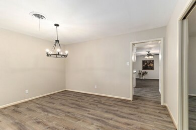 1609 Longhofer St, Brenham, TX 77833 - photo 5