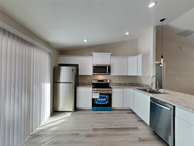 27 Pine Cir, Ocala, FL 34472 - photo 6