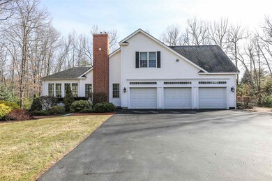 8 Dublin Ct, Bedford, NH 03110 - photo 4