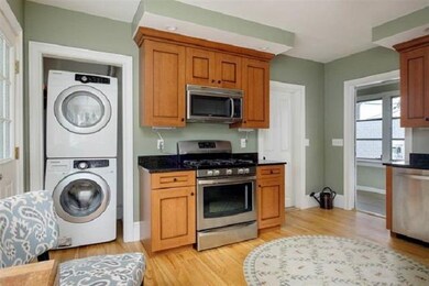 112 Cass St unit A, Portsmouth, NH 03801 - photo 5