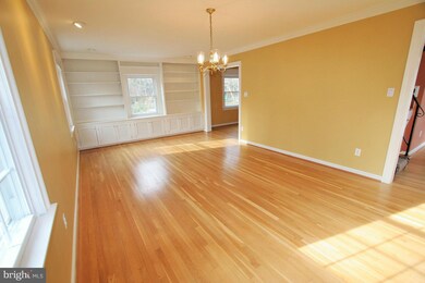 2352 Mallory Ct, Falls Church, VA 22043 - photo 5