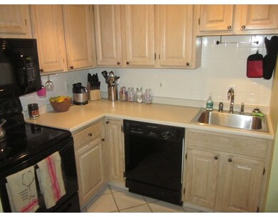 200 Falls Bloulevard unit A104, Quincy, MA 02169 - photo 5