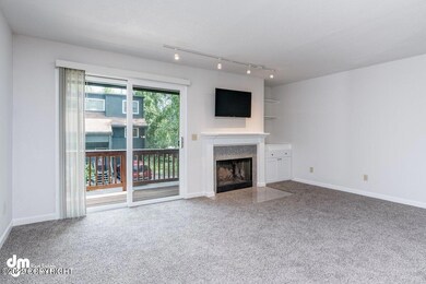 Living Room_MAX1618-Edit