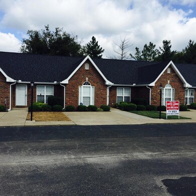 629 E Lane St, Shelbyville, TN 37160 - photo 3