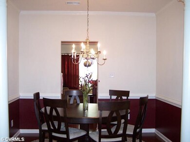 Dining Room - Chair rail, Crown Molding, Columns