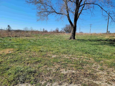 4785 E Wheatland Rd, Vincennes, IN 47591 - photo 6