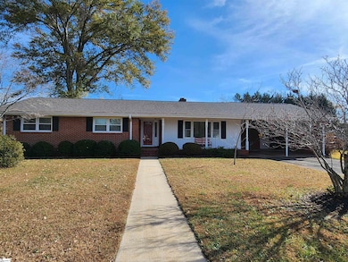 102 James St, Easley, SC 29642 - photo 2