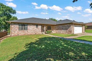 608 S Oak Ave, Tahlequah, OK 74464 - photo 2