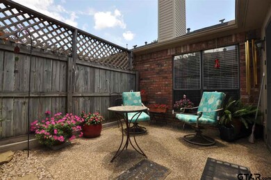 407 407 Amberwood Cir, Tyler, TX 75701 - photo 6